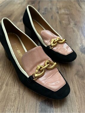 Tory Burch Jessa Black Suede Pink Patent Leather Gold Horse Bit Heel 
 Loafer